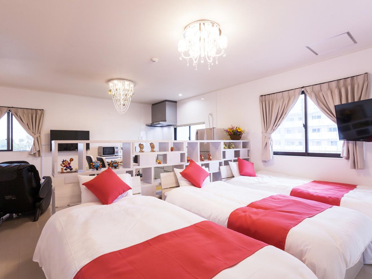 Kariyushi Condominium Resort Yomitan Ryukyu Tabikan In Zampamisaki Eksteriør billede